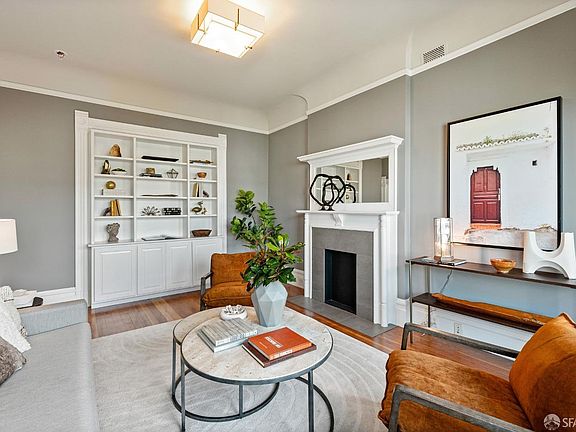 5th image of 569 Waller St