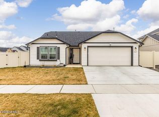 1447 N Mongeau St, Post Falls, ID 83854