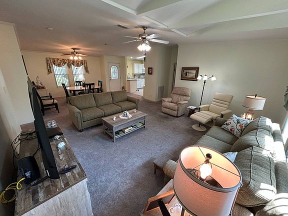 4th image of 133 Green Forest Dr