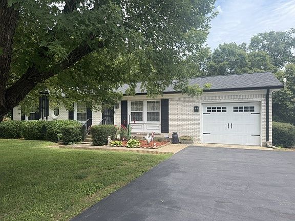 2nd image of 1104 Morriswood Dr