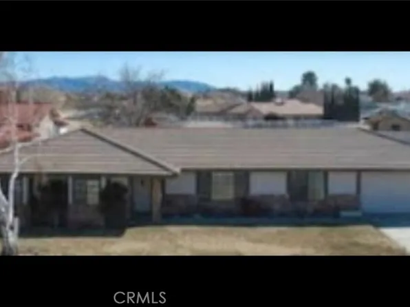 12515 Indian River Dr, Apple Valley, CA 92308