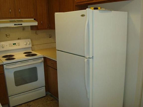 5th image of 2329 Ann Dr