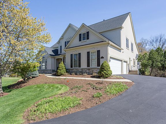2nd image of 1411 Mayhurst Blvd