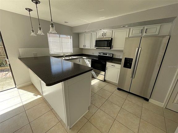 4th image of 3307 KILMER DRIVE #3307