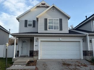 881 Quinn Ct, Ogden, UT 84404