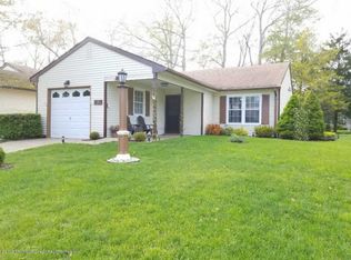 216 Lexington Dr, Little Egg Harbor, NJ 08087