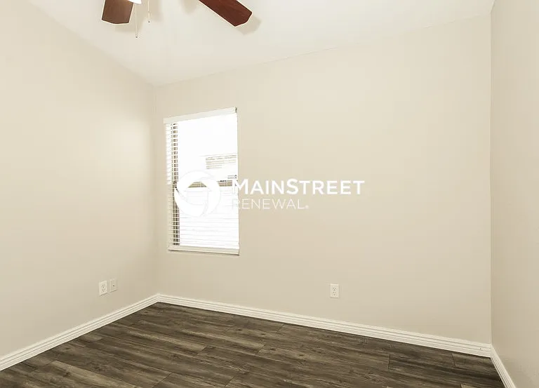 3224 S 92nd Dr — Photo 12