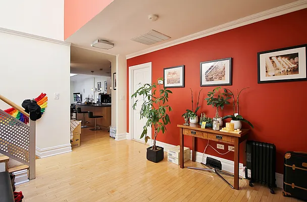 Rented by Julianna Realty Corp | media 26