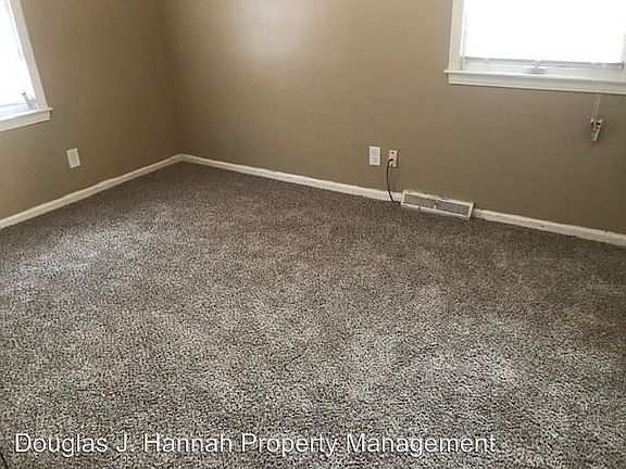 5th image of 8606 Cambridge Ave