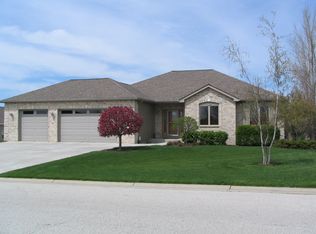 6248 Larkhill Dr, Racine, WI 53406