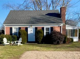 20 Maywood Rd, Narragansett, RI 02882