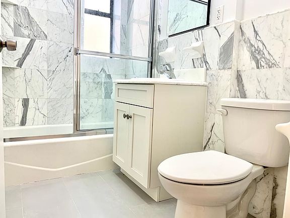 5th image of 1680 York Ave #5FF
