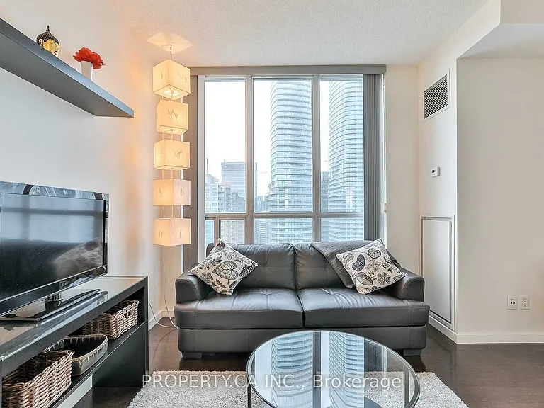 208 Queens Quay W #3112 — Photo 9