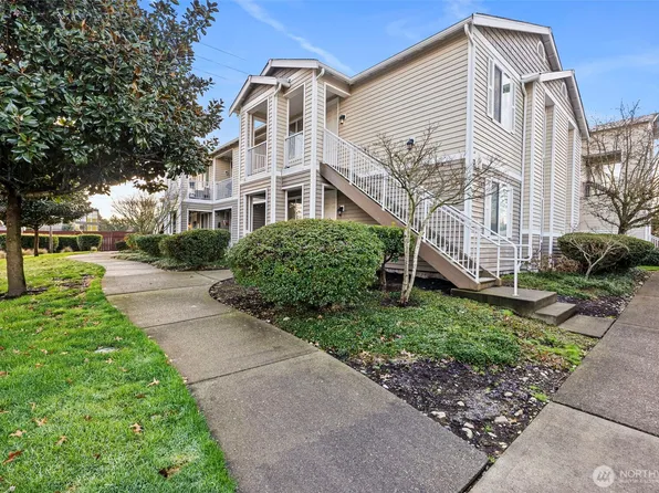 18615 101st Avenue Ct E #260, Puyallup, WA 98375