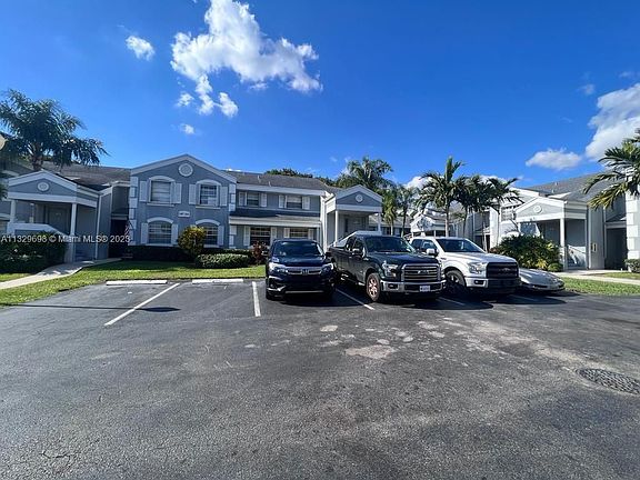 2nd image of 1482 SE 26th Ave #0