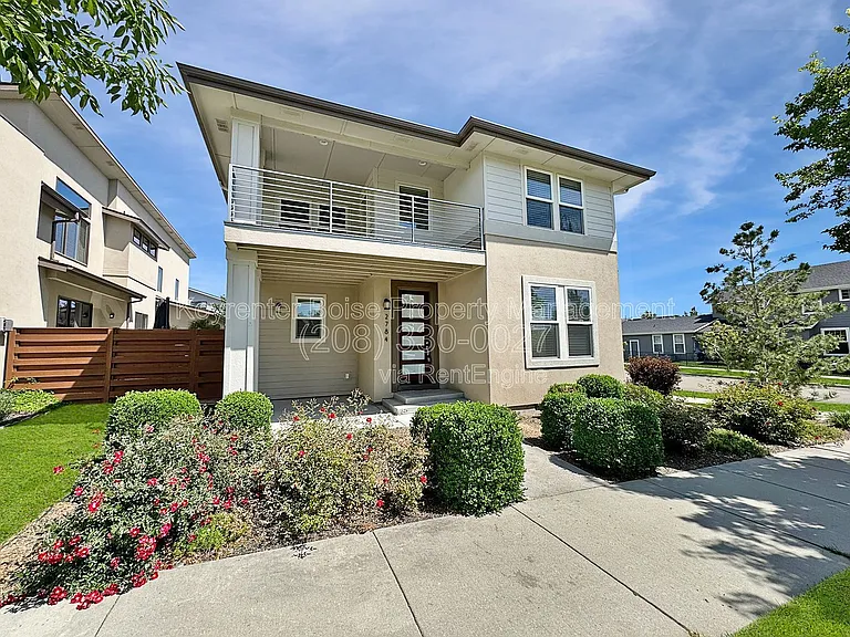 2784 S Trailwood Way — Photo 1