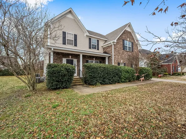 1729 Satterfield Ct, Murfreesboro, TN 37128