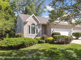 2968 Marfitt Rd, East Lansing, MI 48823