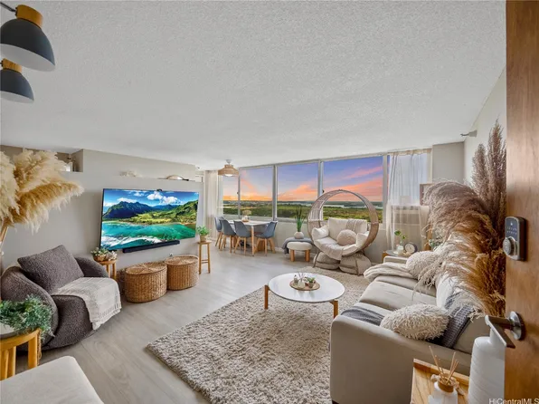 1060 Kamehameha Hwy APT 2103A, Pearl City, HI 96782