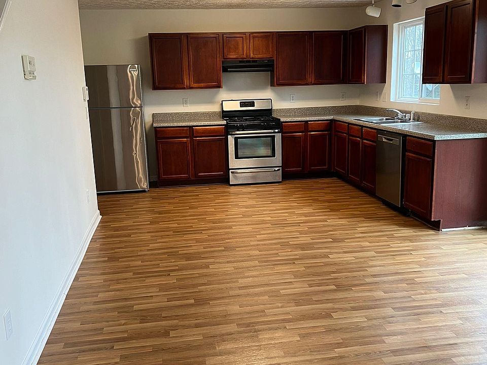 2nd image of 5625 Sable Way