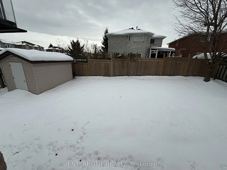 127 Birchwood Dr — Photo 9