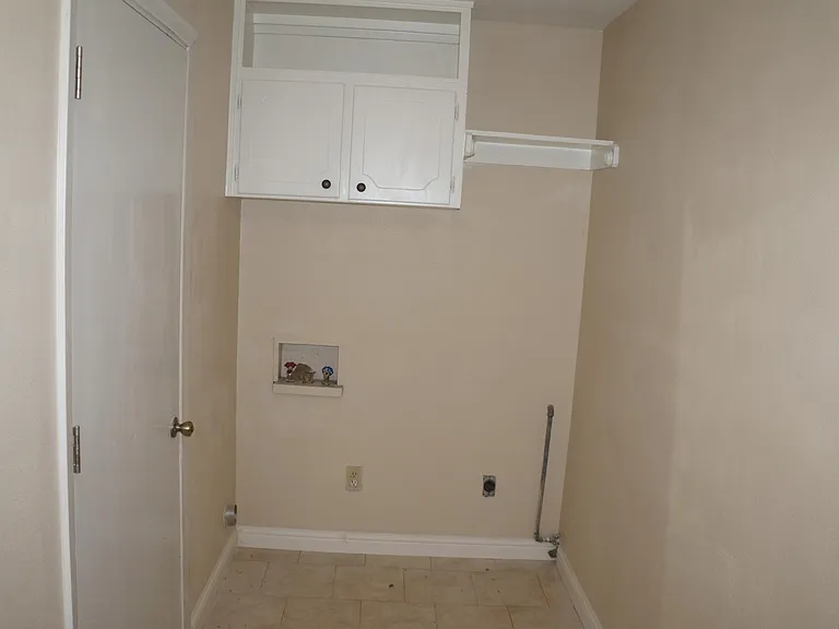 5428 Topper Dr — Photo 20