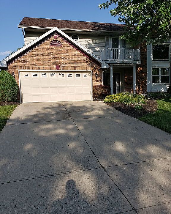 1st image of 8634 Deer Haven St