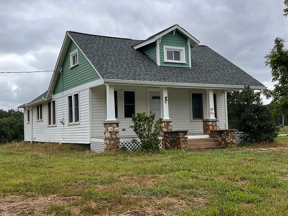 1st image of 10140 Rockdale Ln