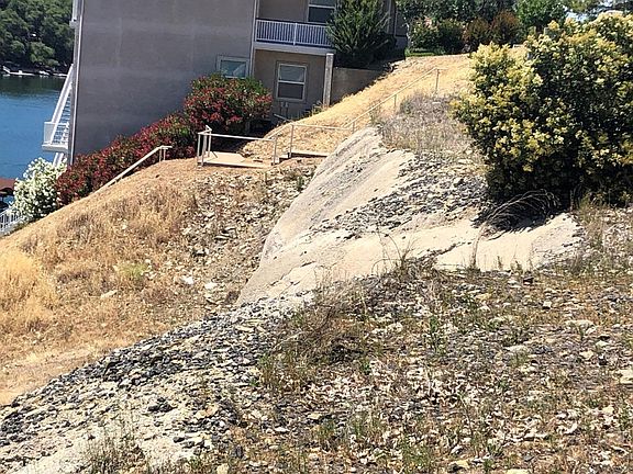5th image of 1057 Shoreline Dr #6&7
