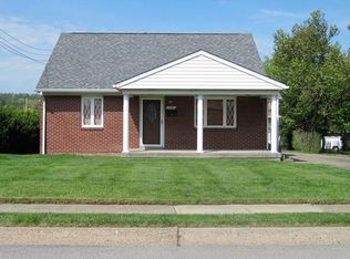 2356 Calvert St, Aliquippa, PA 15001