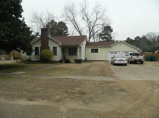 1004 Beech St, Magnolia, AR 71753
