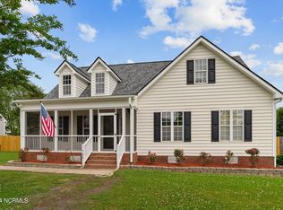725 Addington Dr, Winterville, NC 28590