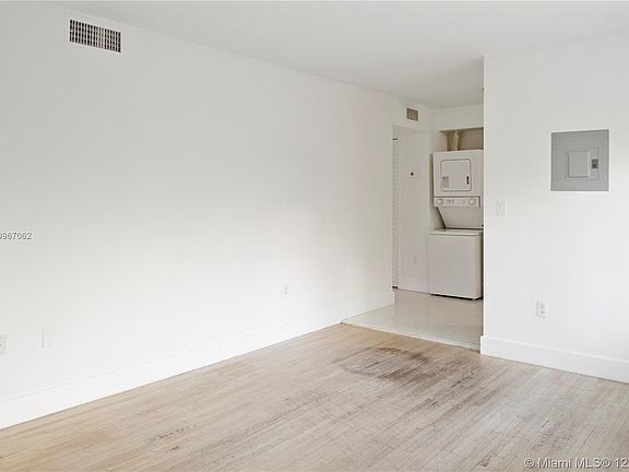 4th image of 1030 NE 80th St APT 2