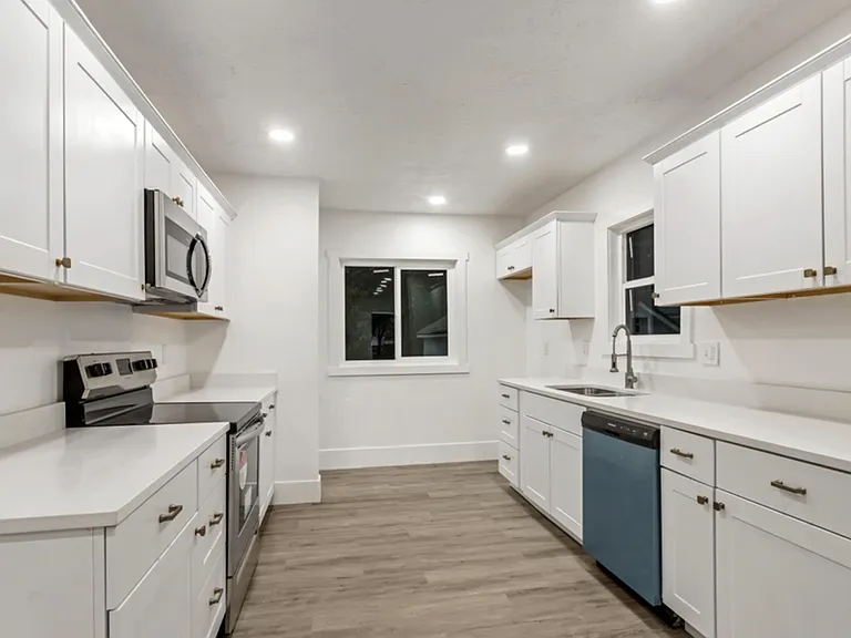 2664 Brinker Ave — Photo 3