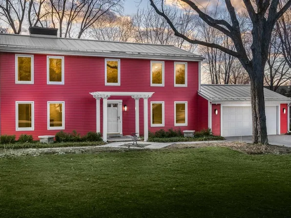 1045 Terrace DRIVE, Elm Grove, WI 53122