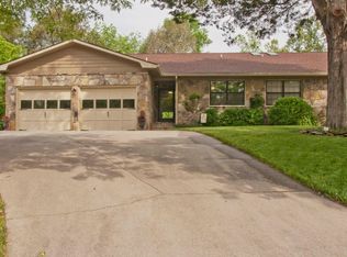 130 Grandcove Ln, Oak Ridge, TN 37830