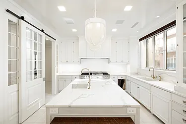 740 Park Avenue 2D in Lenox Hill, Manhattan StreetEasy