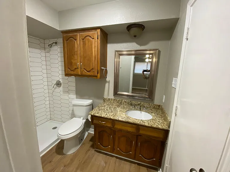 307 Wildwood Ln — Photo 11