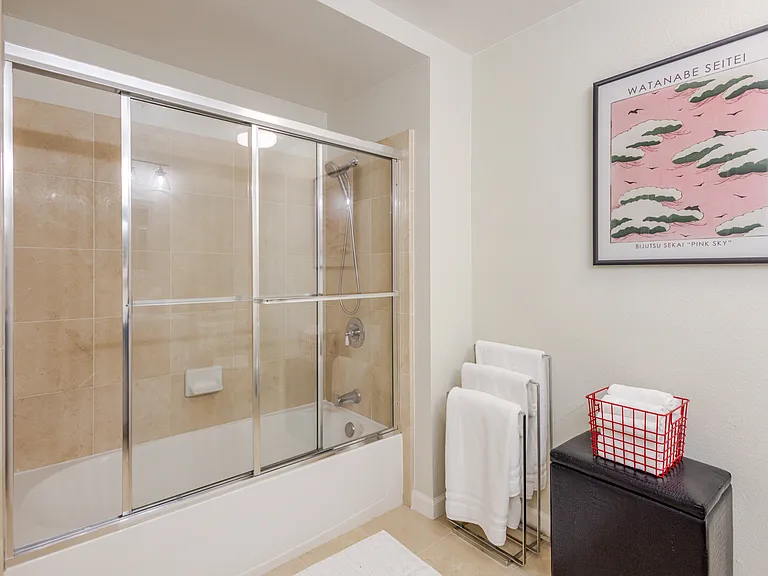 525 Swallowtail Ct — Photo 37