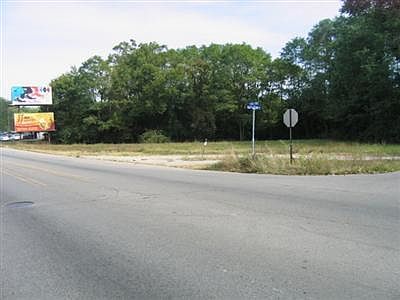 1st image of 4712 Free Pike