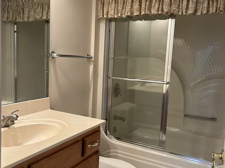 193 Berkshire Loop — Photo 14