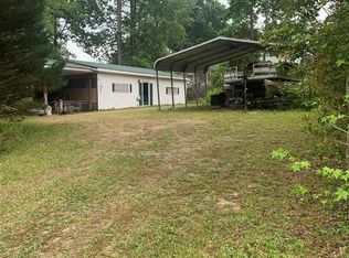 138 Deer Dr, Bracey, VA 23919