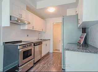 1758 Lawrence Ave W #2, Toronto, ON M6L 0A3