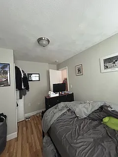 220 Hanover St #27 — Photo 6