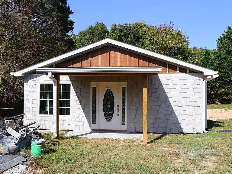 165 Grayview Ct #2 — Photo 1