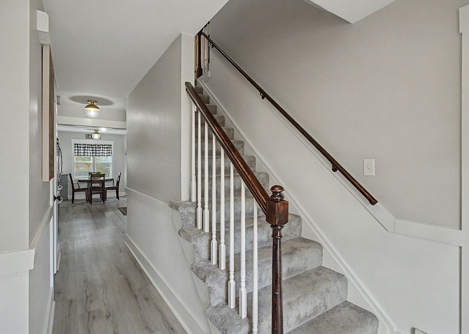 1st image of 1012 Melton Ct