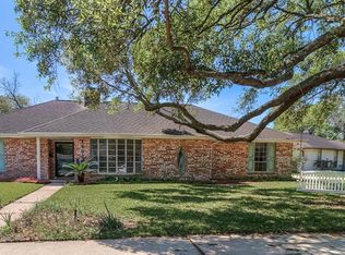 16014 Fathom Ln, Houston, TX 77062