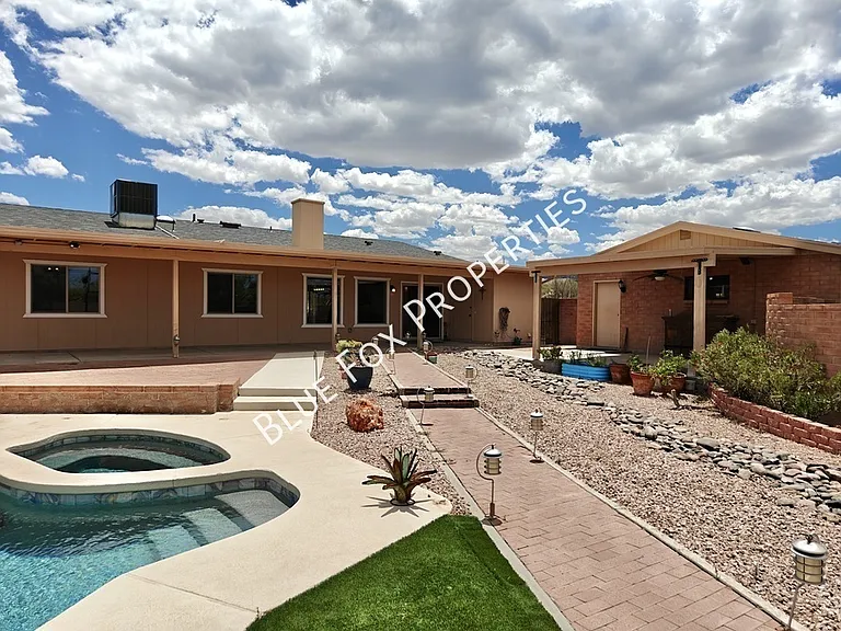 5440 W Placita De La Promesa — Photo 39