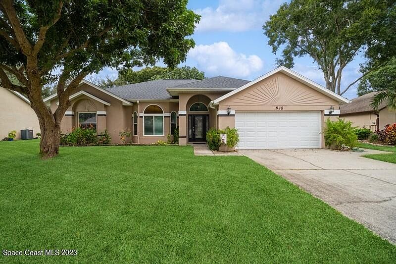1st image of 948 Whisperoak Dr