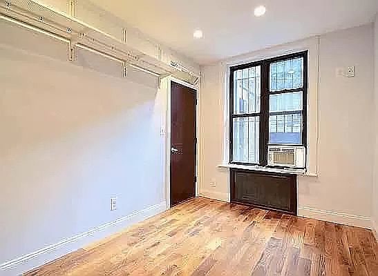 5th image of 316 W 139th St